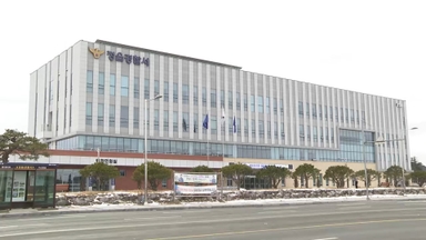 '외국인 노동자 폭행' 농장 관리자 경찰 조사