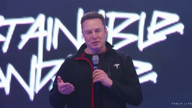 일론 머스크 재산 1,105조원 돌파…사상 초유