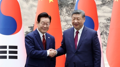 시진핑, '국빈 방문' 이 대통령에 전기자전거 선물