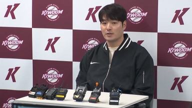 박병호, 키움 코치로 첫발…"선수 생활에는 100점"