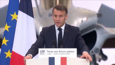 프랑스 마크롱 "자유로워지려면 두려움 대상 돼야"