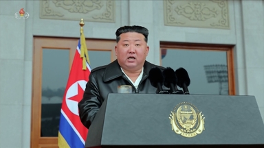 김정은, '청년 결속' 강조…"혁명 위업 계승"