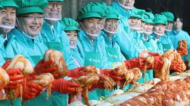 [영상] 다시 돌아온 사랑의 김장 나눔...‘2025 모두하나데이’