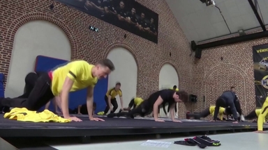 '몸이 곧 체육관'...맨몸운동으로 완성하는 건강