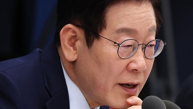 "뒤에 가서 다른 얘기"...사실상 이학재 또 직격