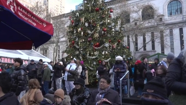 성탄절 뉴욕은 축제 분위기...연말에 1조 달러 소비 전망