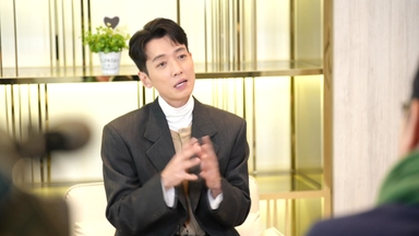 준비된 대세 배우 정경호 "방송 끝난 대본으로 혼자 연습했죠"