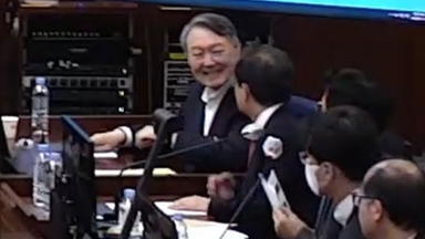 특검, 사형 구형...윤석열 "계엄은 비상벨"