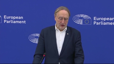 덴마크 "트럼프 야심 여전"...눈치 보는 나토 총장