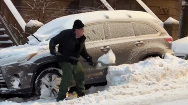 미국 초강력 눈 폭풍·한파...30명 사망·항공 마비