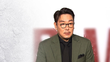 '과거 범죄 논란' 조진웅 은퇴 선언…"배우의 길 마침표"