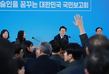 李대통령 "실패 용인하는 R&D 환경 조성"···국가과학자 100명 뽑는다