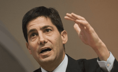 [트럼프 스톡커] 내년 미국 '나 홀로 성장', 금리 안 내려도 그만