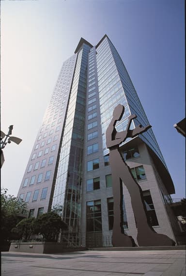 흥국생명, 이지스 최대주주·모건스탠리 고소···"매각 불공정" [시그널]