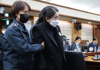 계엄 직후 尹부부싸움···김건희 "너 때문에 다 망쳤다"