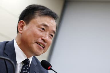 방미통위원장 후보 “청소년 SNS 제한 검토···쿠팡 탈퇴 절차 동등하게 보장”