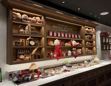 "뷔페 맛집 넘어 미국 문화 담은 갤러리로" 애슐리퀸즈, 성수에서 첫 팝업