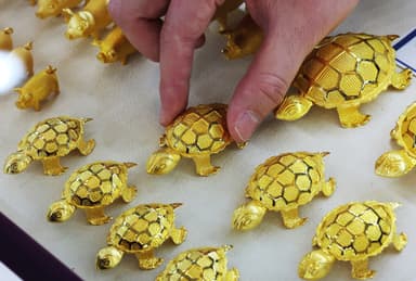 올해 에브리싱 랠리 1등은···'달러로 金 산 투자자'