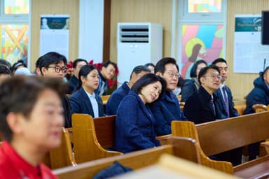 李대통령, 첫 신년 연하장 발송···“어떠한 어려움도 함께 이겨내자”
