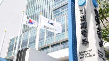 내년 개인투자용 국채 2조원 발행···3년물도 도입