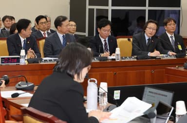 공정위원장 “집단소송제 검토 가능···플랫폼 사후규제 강화”