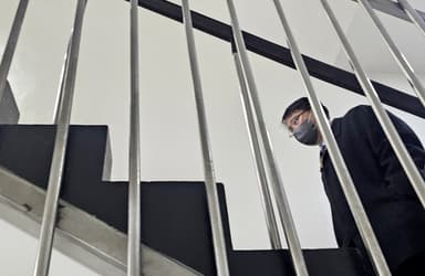 [단독] ‘통일교 로비’ 송광석 전 UPF 회장, 文정부서 '국민포장' 받아