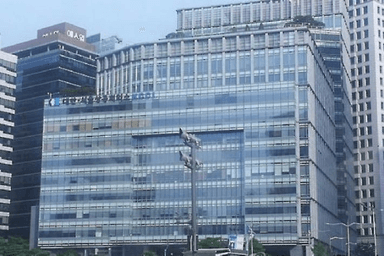 고환율·원자재가·통상 파고에 기업들 올 경영은 ‘버티기’