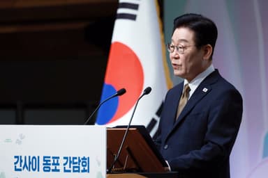 [속보] 靑 “李대통령-다카이치 3번째 만남···한일 셔틀외교 완전 정착”