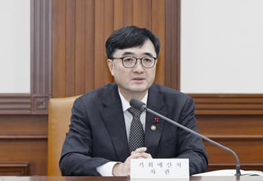 “韓, 2045년 세계서 가장 늙은 나라 된다”···정부, 인구위기 대응 ‘생존 전략’ 수립 착수