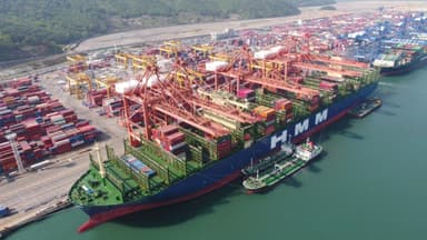 산은 지분만 인수해도 6조~7조···포스코와 錢의전쟁 예고 [시그널]