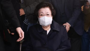 이배용, 尹당선 한달뒤 김건희와 '진관사 회동'…인사자료 전달