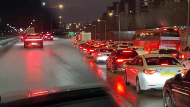 폭설 신고만 수천건…연쇄 추돌사고에 상수관 파열도