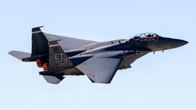 [비즈&] 한화시스템, 미국 첫 진출…보잉 F-15 항공전자 장비 수출 外