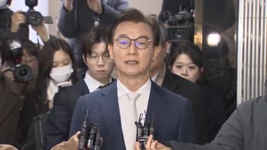 '통일교 의혹' 전재수 소환…"금품수수 결단코 없어"