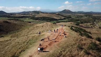 "제주 동부 오름 4곳, 1만5천 년 전 '한 줄'로 분출"