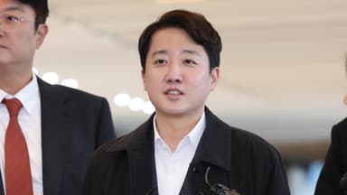 이준석 특검 조사…"당대표 '공천개입', 모순"