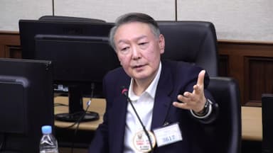 "공소장 범죄 사실 코미디 같아"… 尹 59분 최후진술