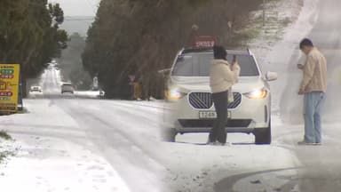 제주 대설에 산간 통제…빙판길 사고 잇따라