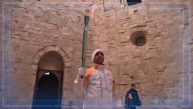 [오늘의영상] 동계올림픽의 해 밝았다…이탈리아 새해 첫 성화 봉송