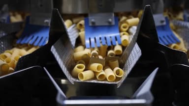 미국, 가구 이어 파스타 관세도 대폭 인하…"물가 압박"