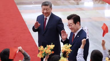 [현장영상] 시 주석, 인민대회당서 이 대통령 국빈 환영행사