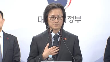 공정위원장 "쿠팡 영업정지 검토…손해 전가는 약탈"