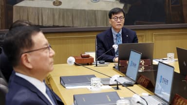 기준금리 5연속 동결…'인하 가능성' 문구 삭제