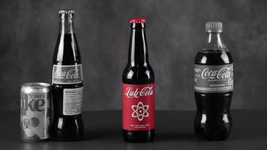 과학 유튜버, 코카콜라 맛 화학적 재현 성공…특유 뒷맛까지 완벽