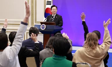 "북 억류 처음 듣는다는 대통령 보고 억장 무너져"