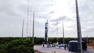 첫 상업발사체 한빛-나노 연기…"기술 점검"