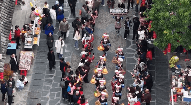 [월드 영상구성] 중국, 자오싱 동족 마을 신년 기념행사