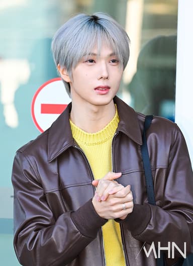 NCT 드림 지성, '나왔다 두쫀쿠룩!...스윗 댄디남 출국 패션' [MHN영상]