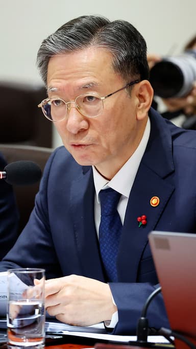 "서울 관사요? 전 없습니다"…정성호 법무장관의 '웃픈 고백'