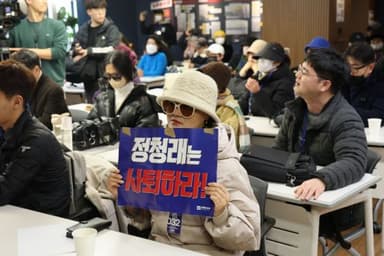 [시사쇼]조응천 "국힘 이해 안 가, 민주당 분화 중"